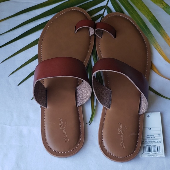 Women's Slide Sandal
- Cognac - Picture 3 of 4